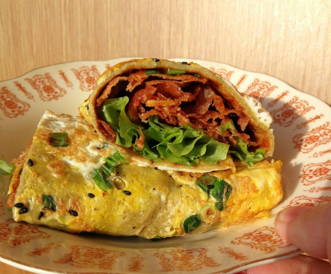 煎饼果子（超详细步骤 甜面酱都是自制的）