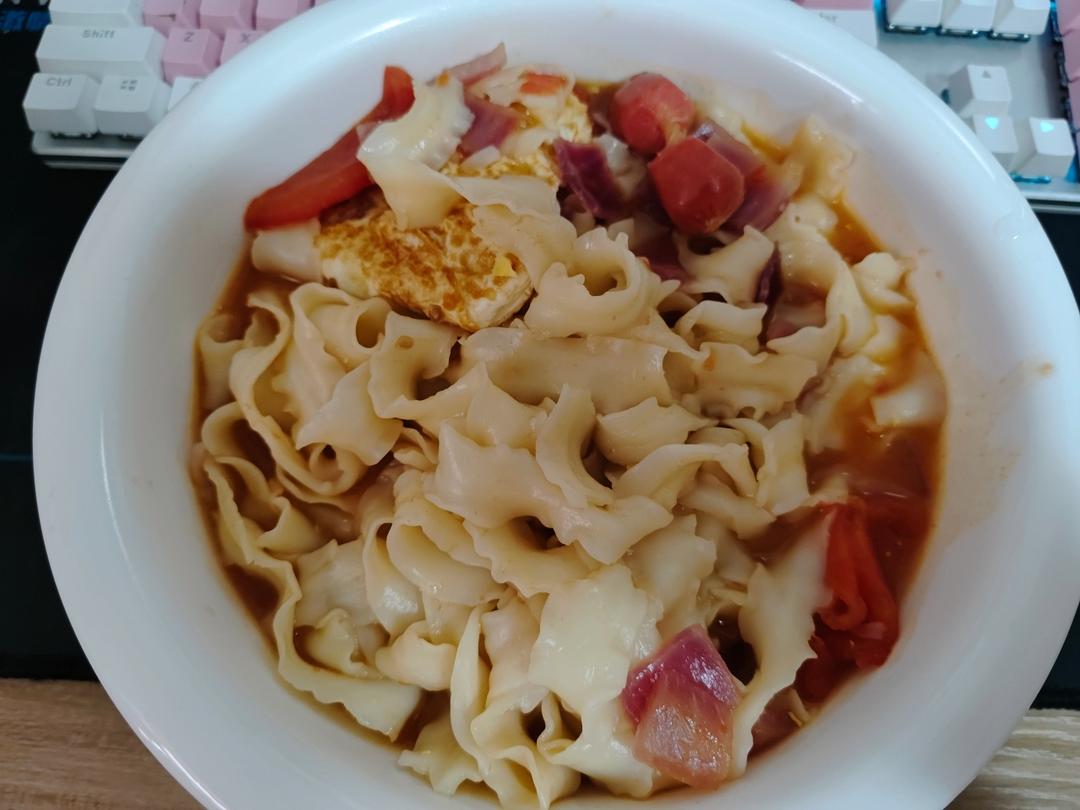 番茄浓汤面
