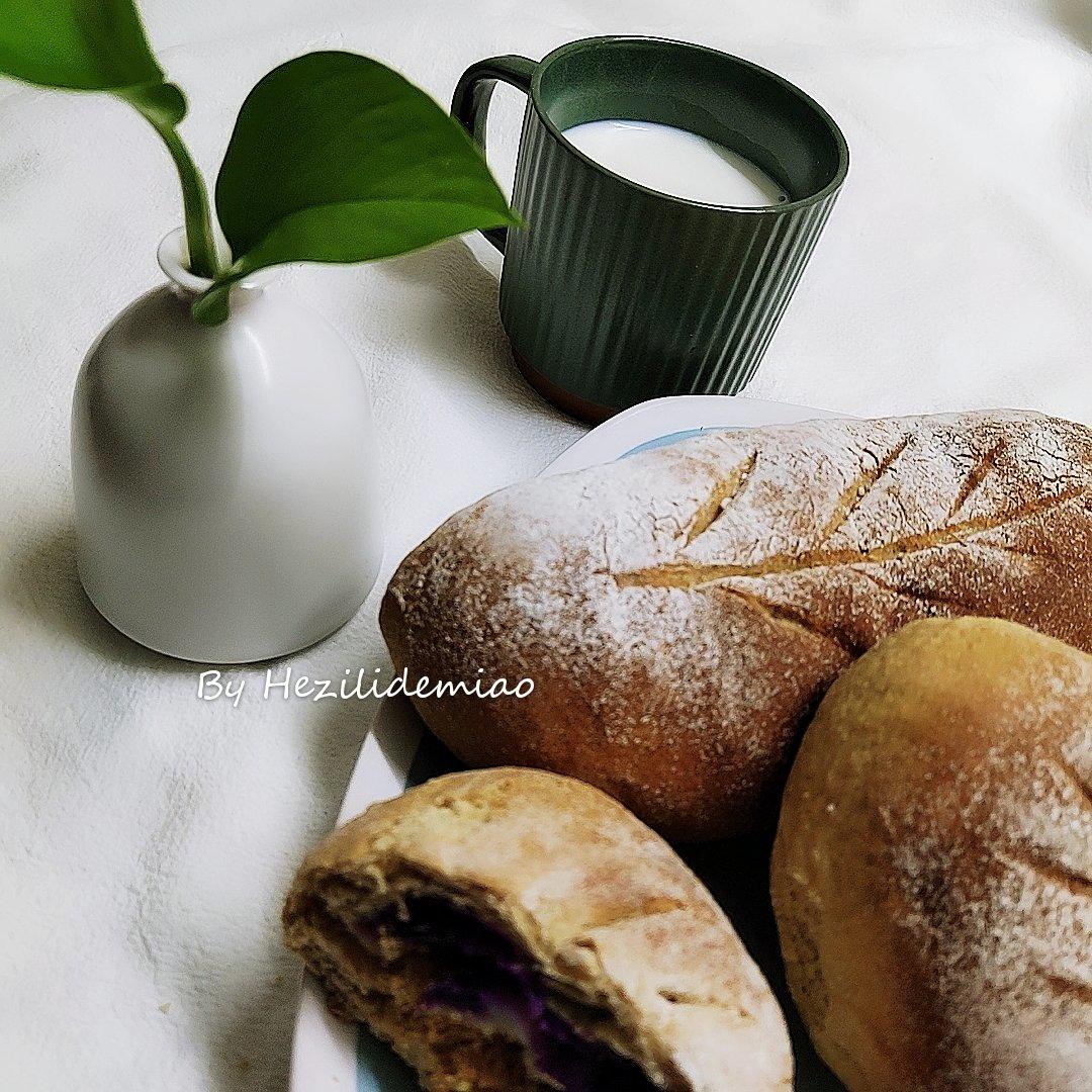 全麦芋泥紫薯肉松包