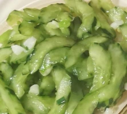 凉拌黄瓜片