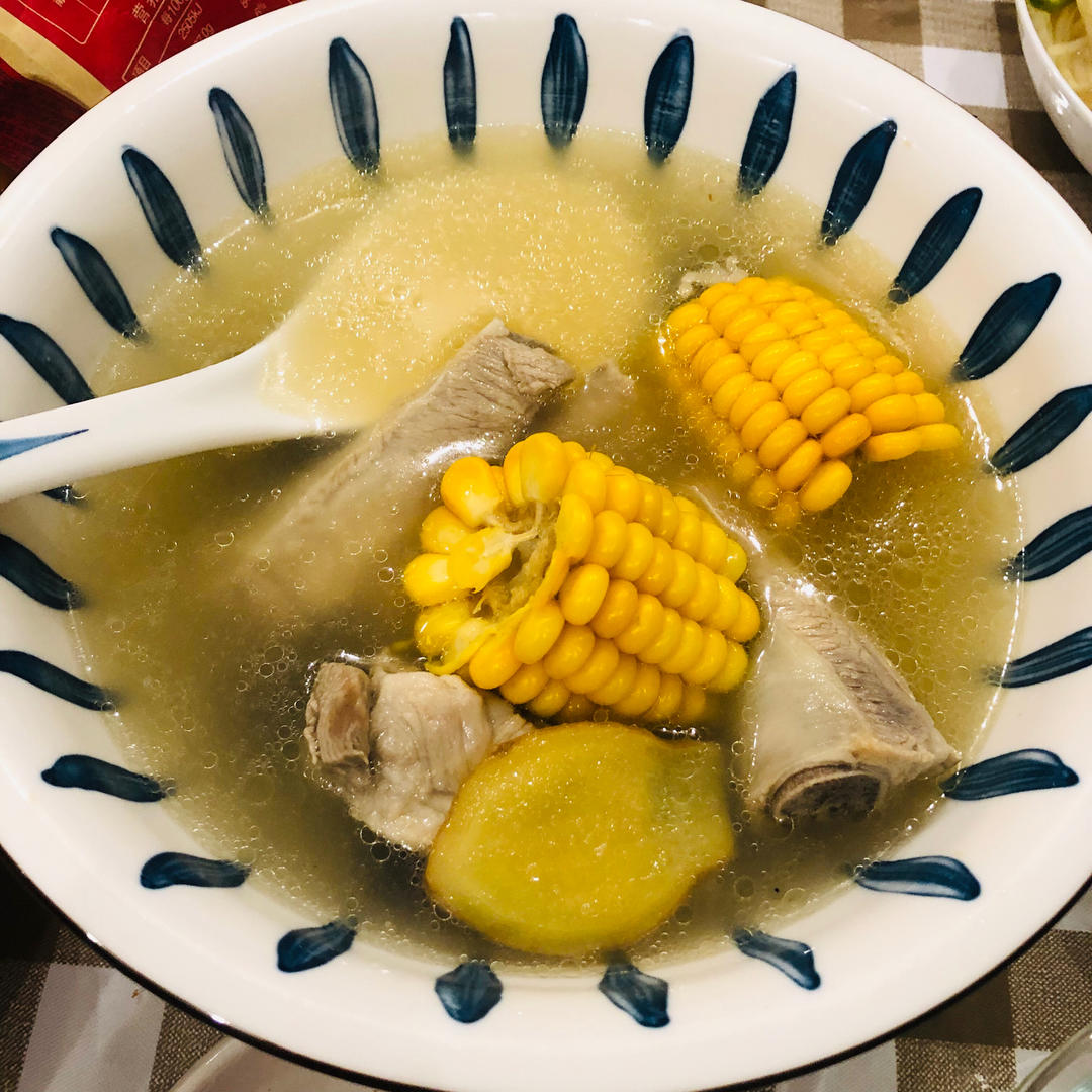 玉米排骨汤