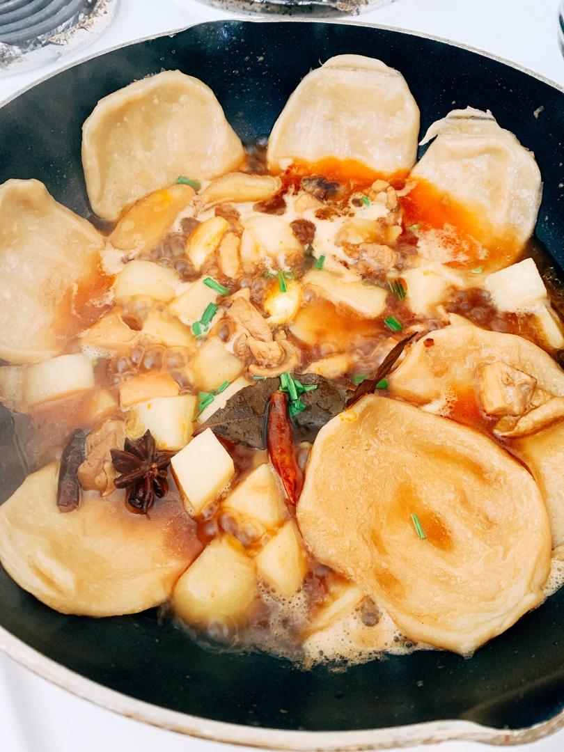 地锅鸡+自制红油【曼食慢语】