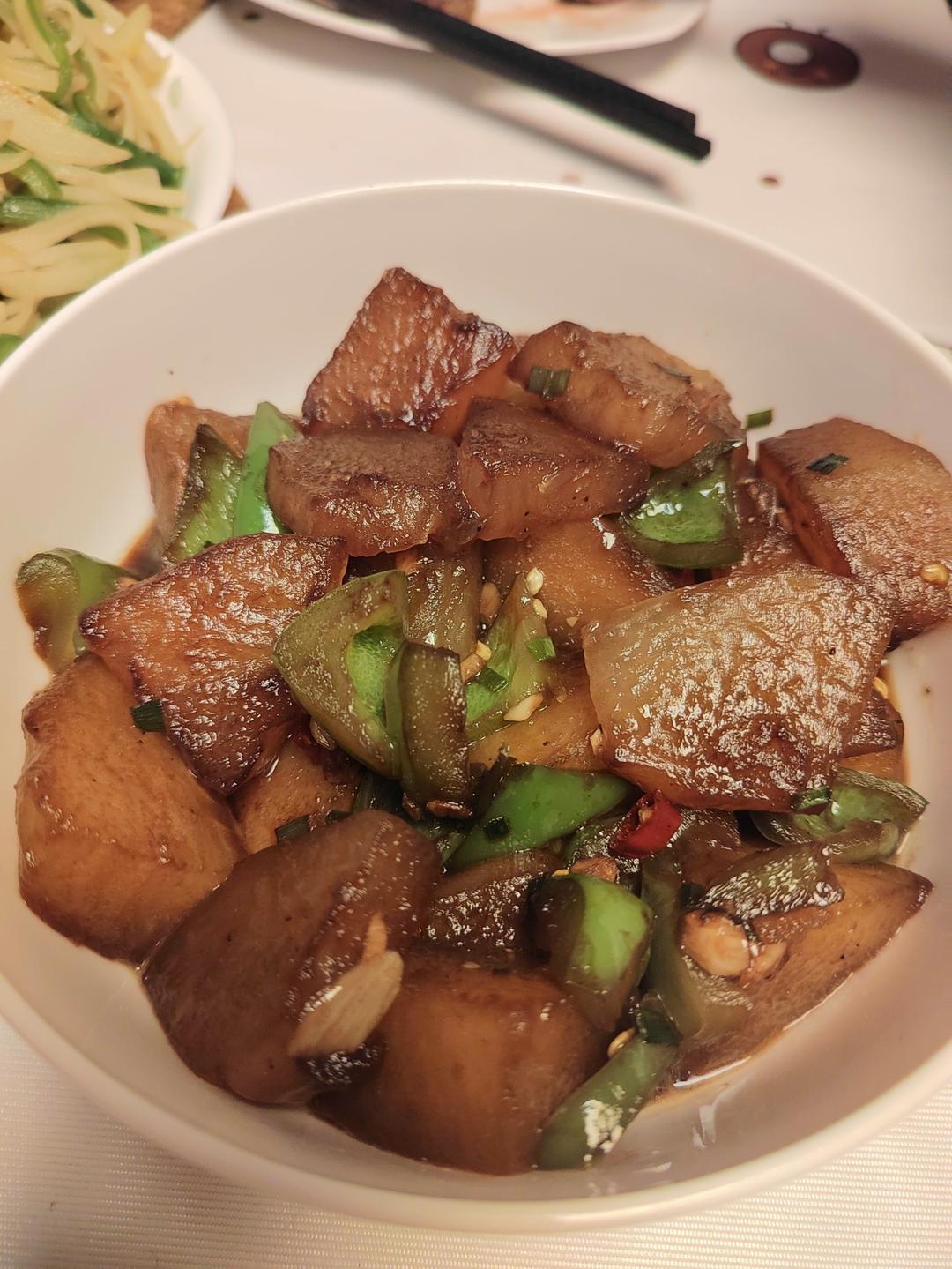 红烧冬瓜最完美做法，不加一滴水，瞬间秒杀红烧肉