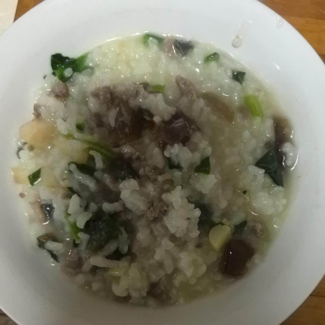 妈妈👩教我做的皮蛋瘦肉粥🥣简单快捷美味😋