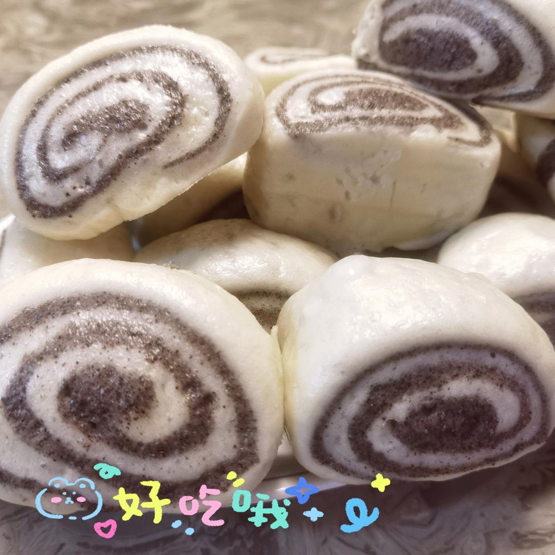 小美黑芝麻馒头