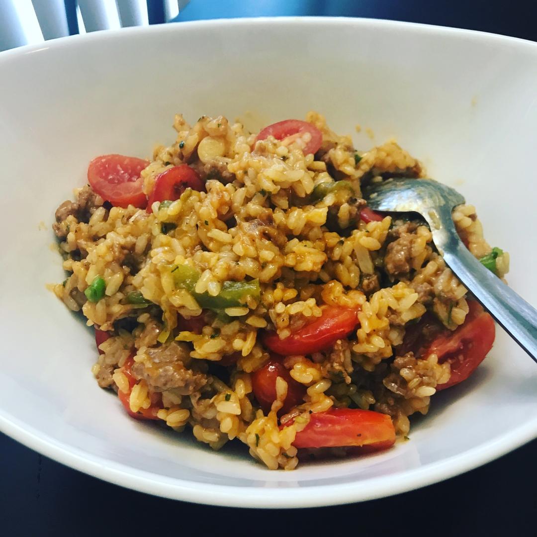 【终极烹饪课程】 辣香肠炖饭