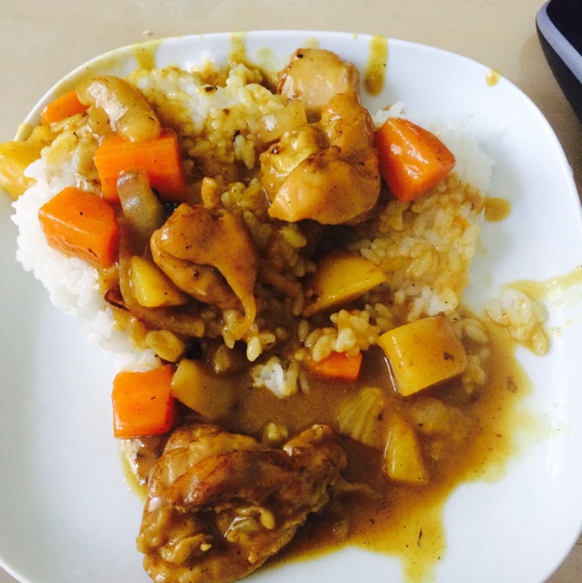 零失败日式咖喱鸡肉饭！！最正宗日本家庭做法！简单又好吃！