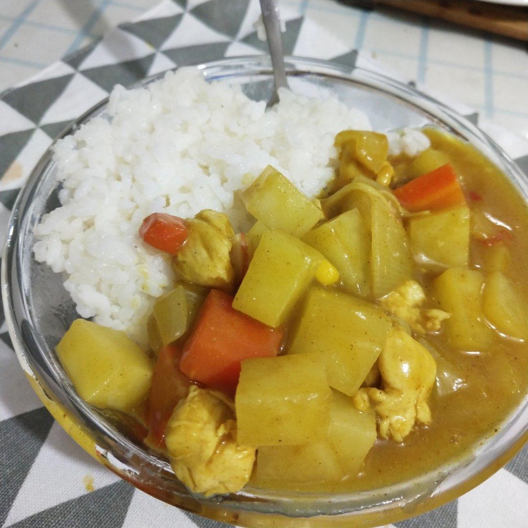 咖喱鸡肉饭