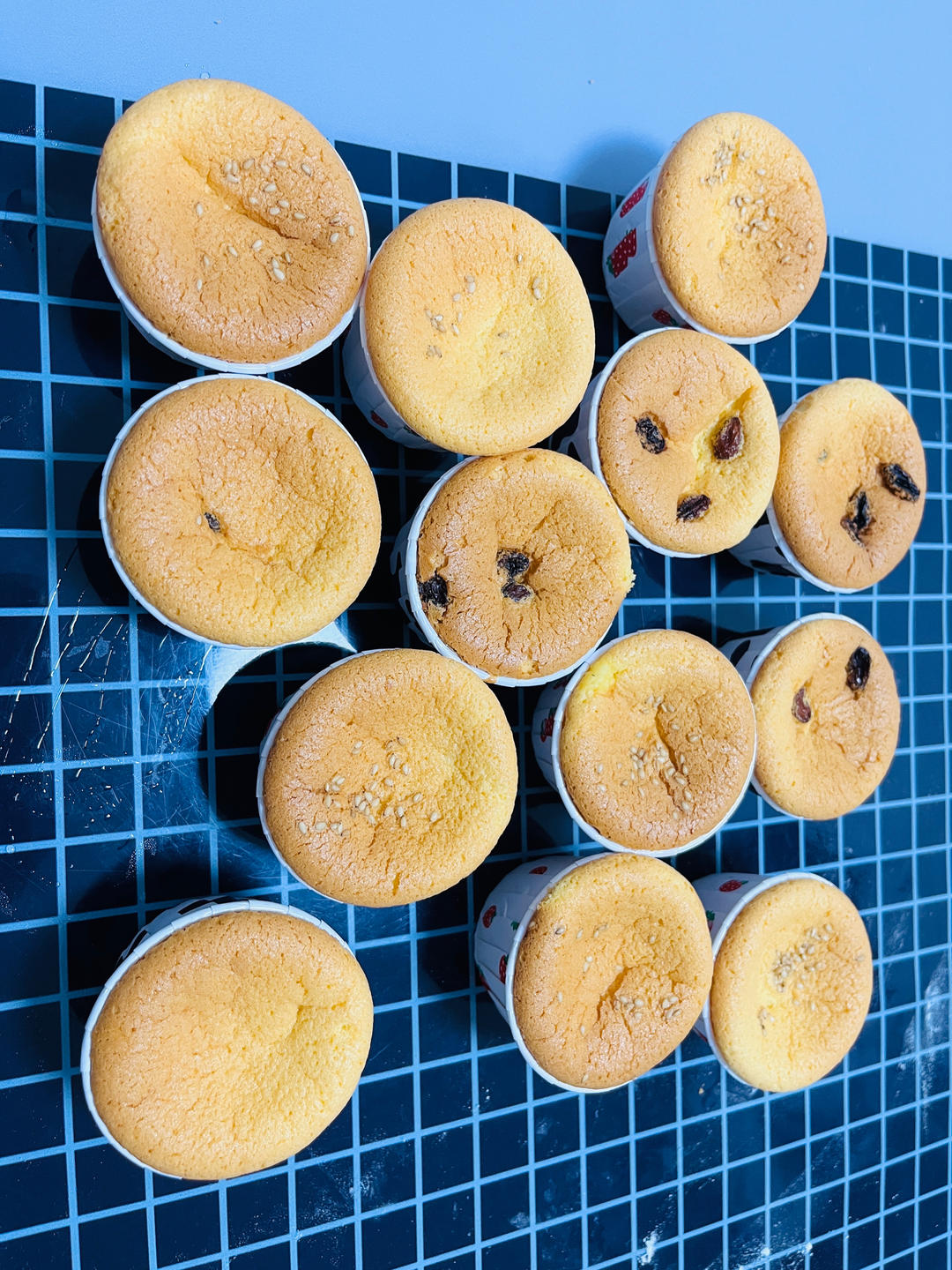戚风小纸杯蛋糕