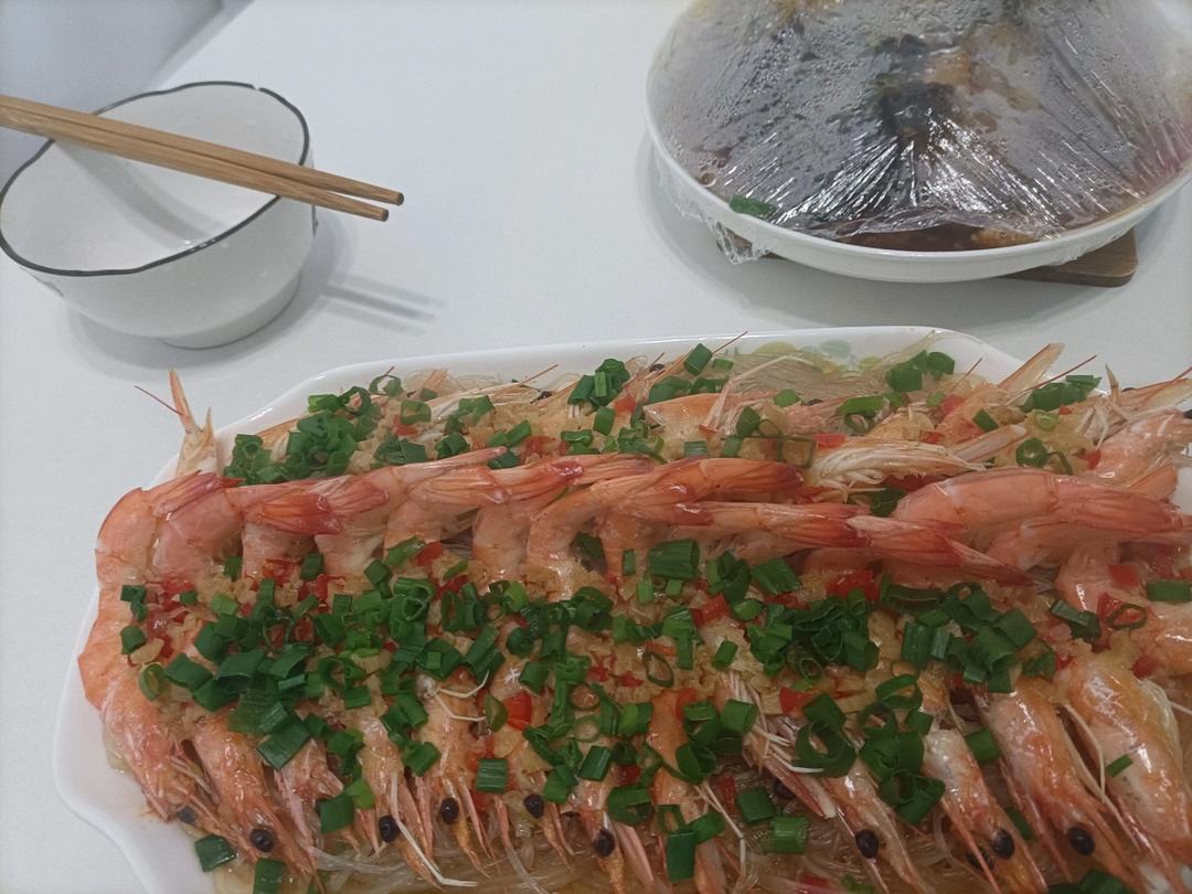 蒜蓉粉丝蒸虾