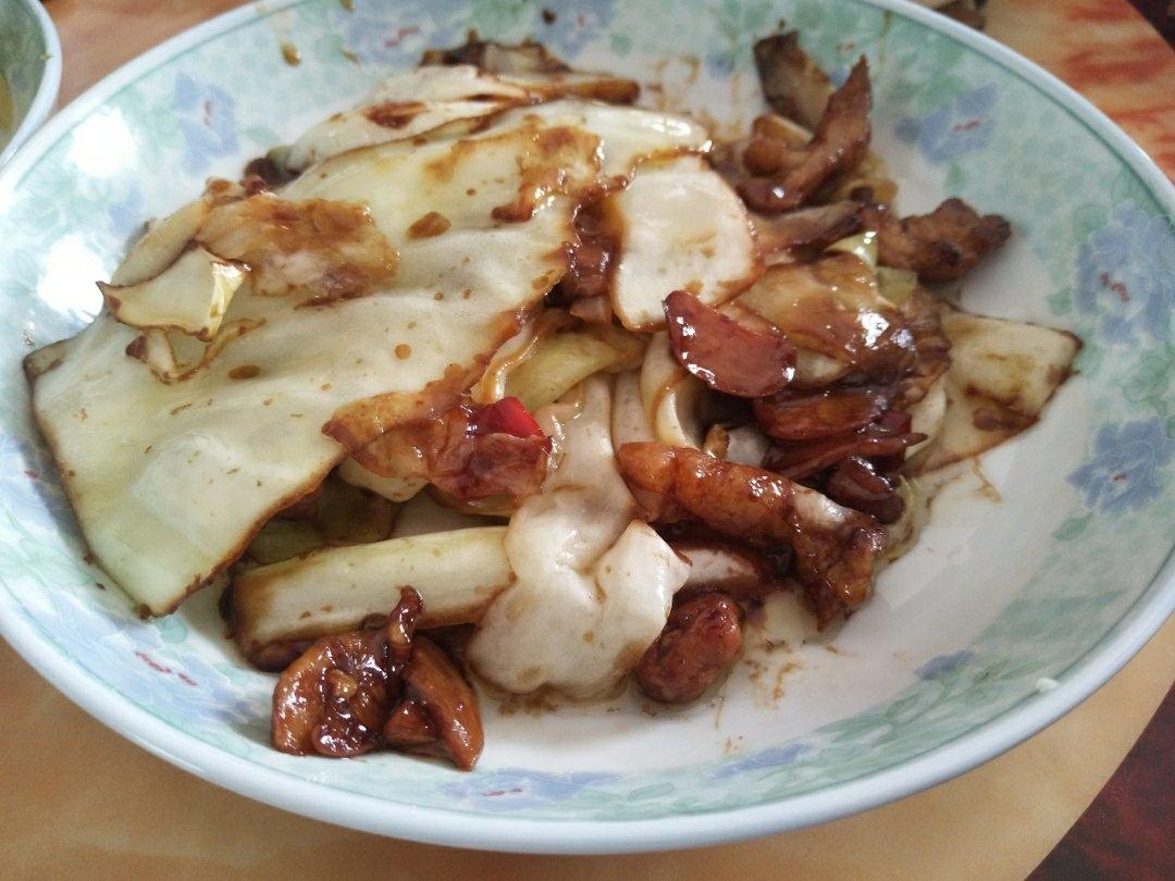 厨师长教你：“手撕包菜”的家常做法,简单又不失美味