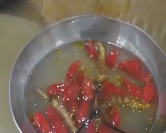 步骤图 新西兰花胶金勾翅虫草煲鸡汤的做法 新西兰花胶金勾翅虫草煲鸡汤的做法步骤 汤羹 下厨房 步骤图 新西兰花胶金勾翅虫草煲鸡汤的做法 新西兰花胶金勾翅虫草煲鸡汤的做法步骤 汤羹 下厨房