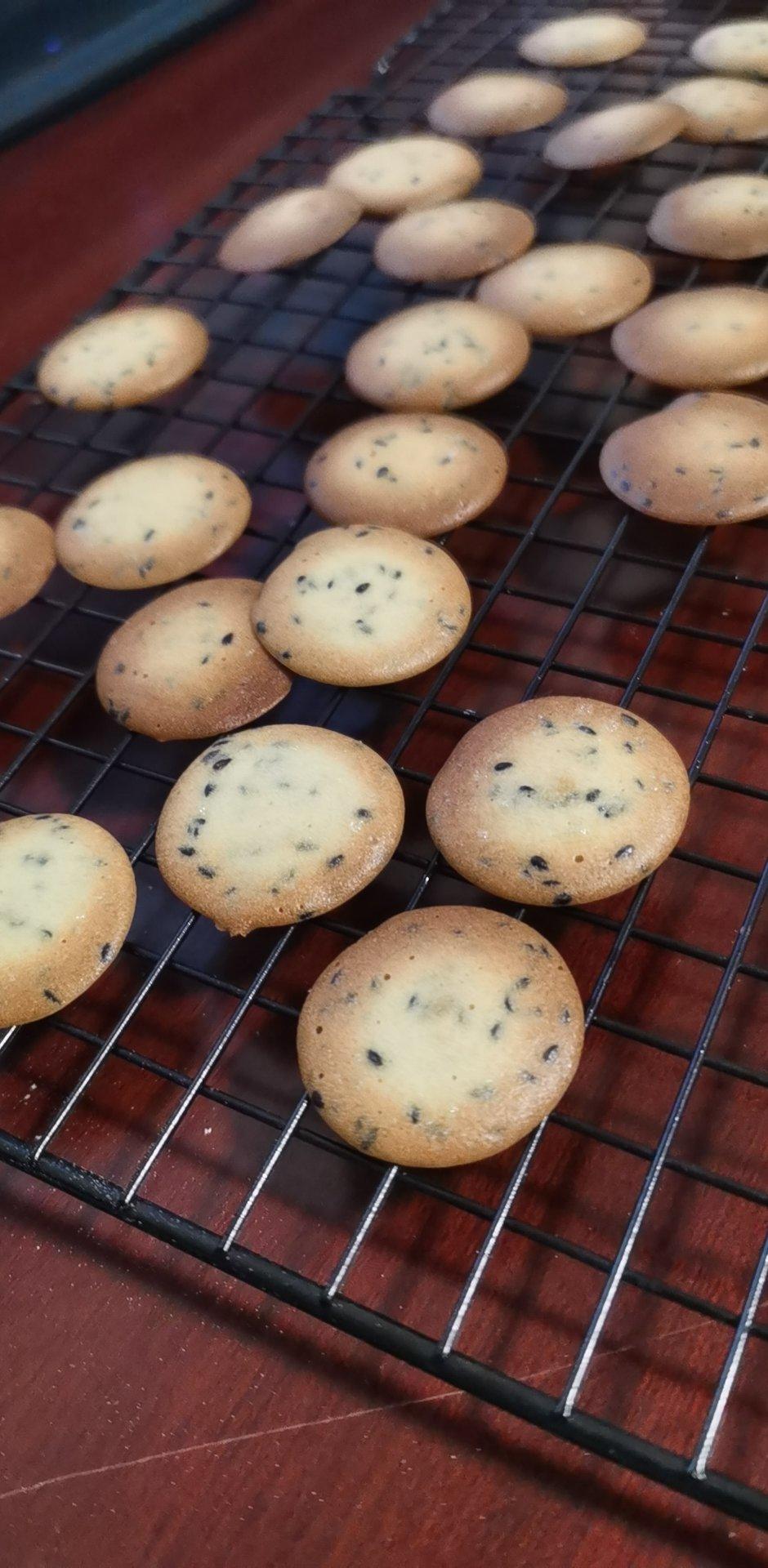 黑芝麻小饼干