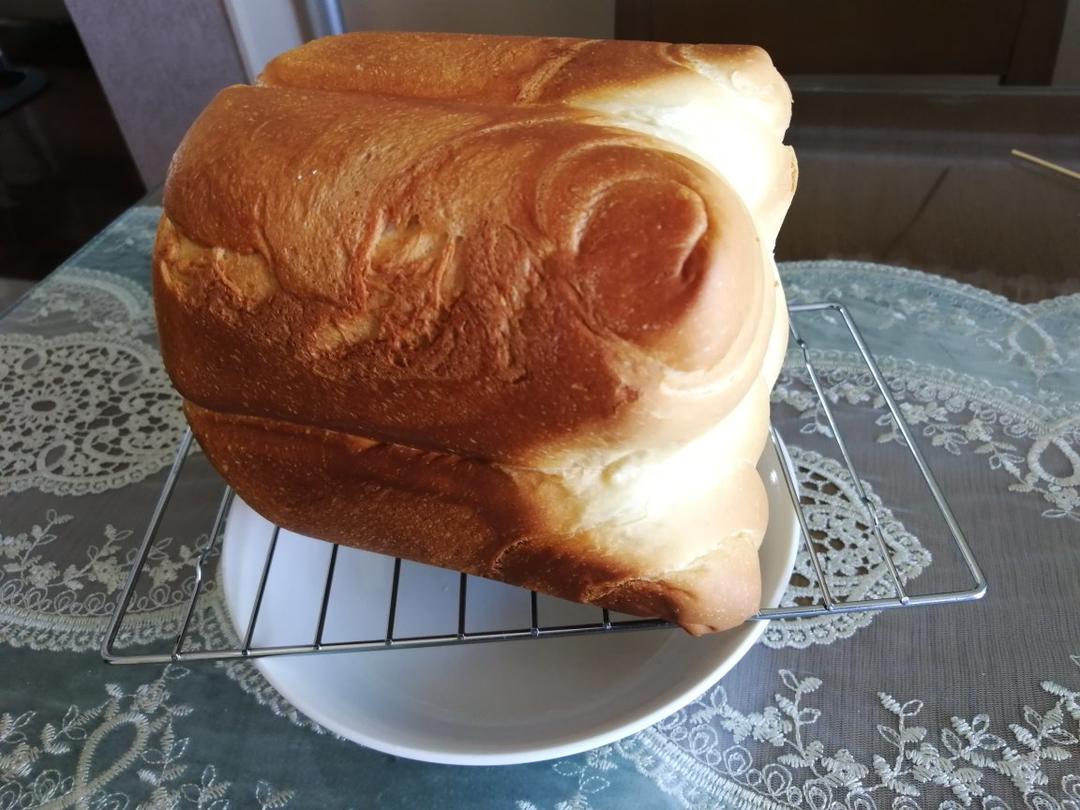 吐司，奶香手撕面包，超级香浓