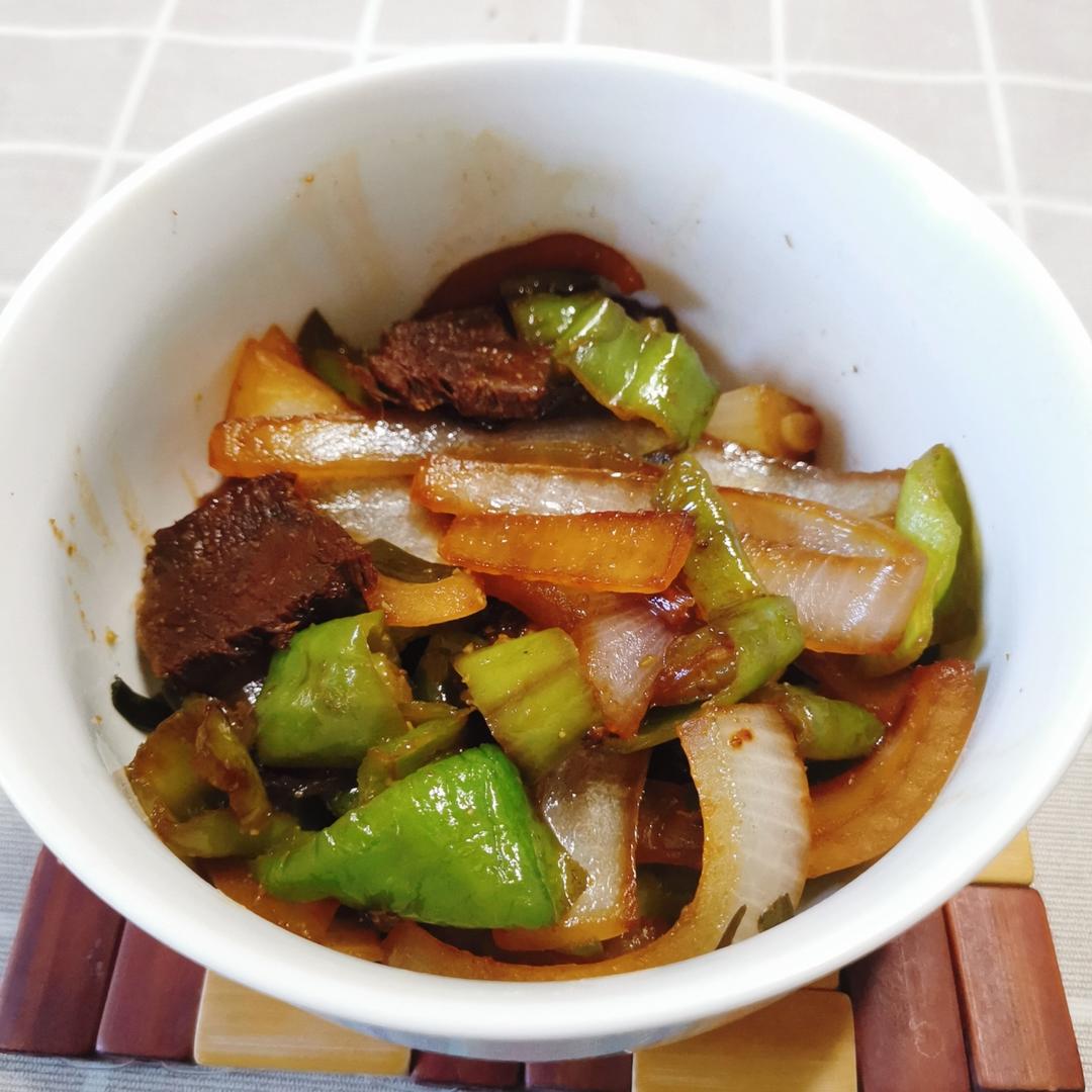 胡萝卜炒洋葱