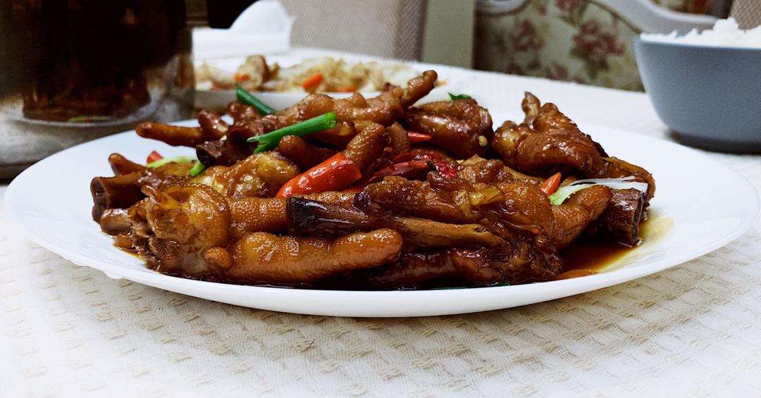 香辣烧鸡爪