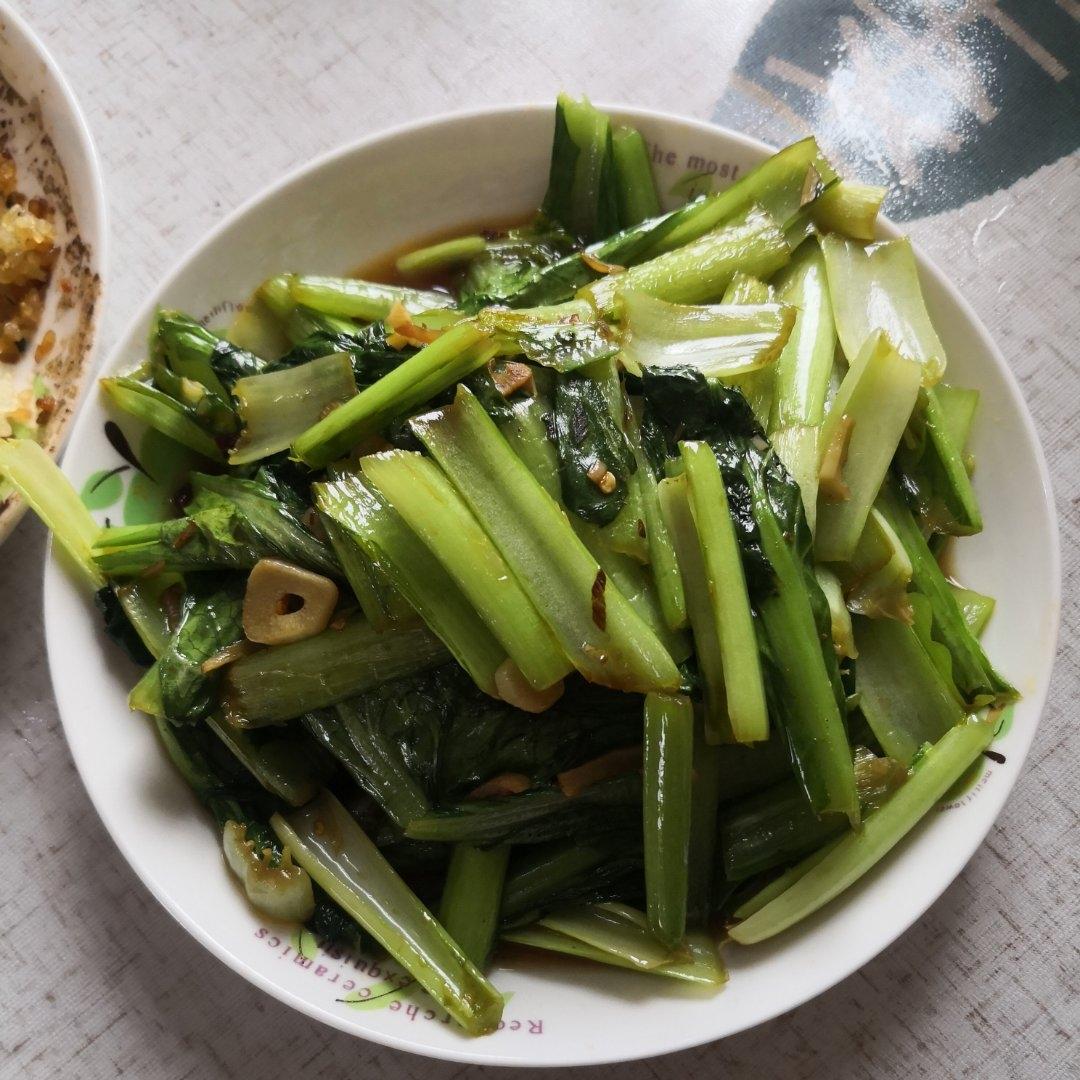 清炒小白菜 简单好吃
