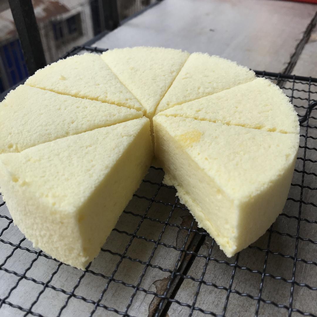 好吃不上火的宝宝辅食~蒸蛋糕
