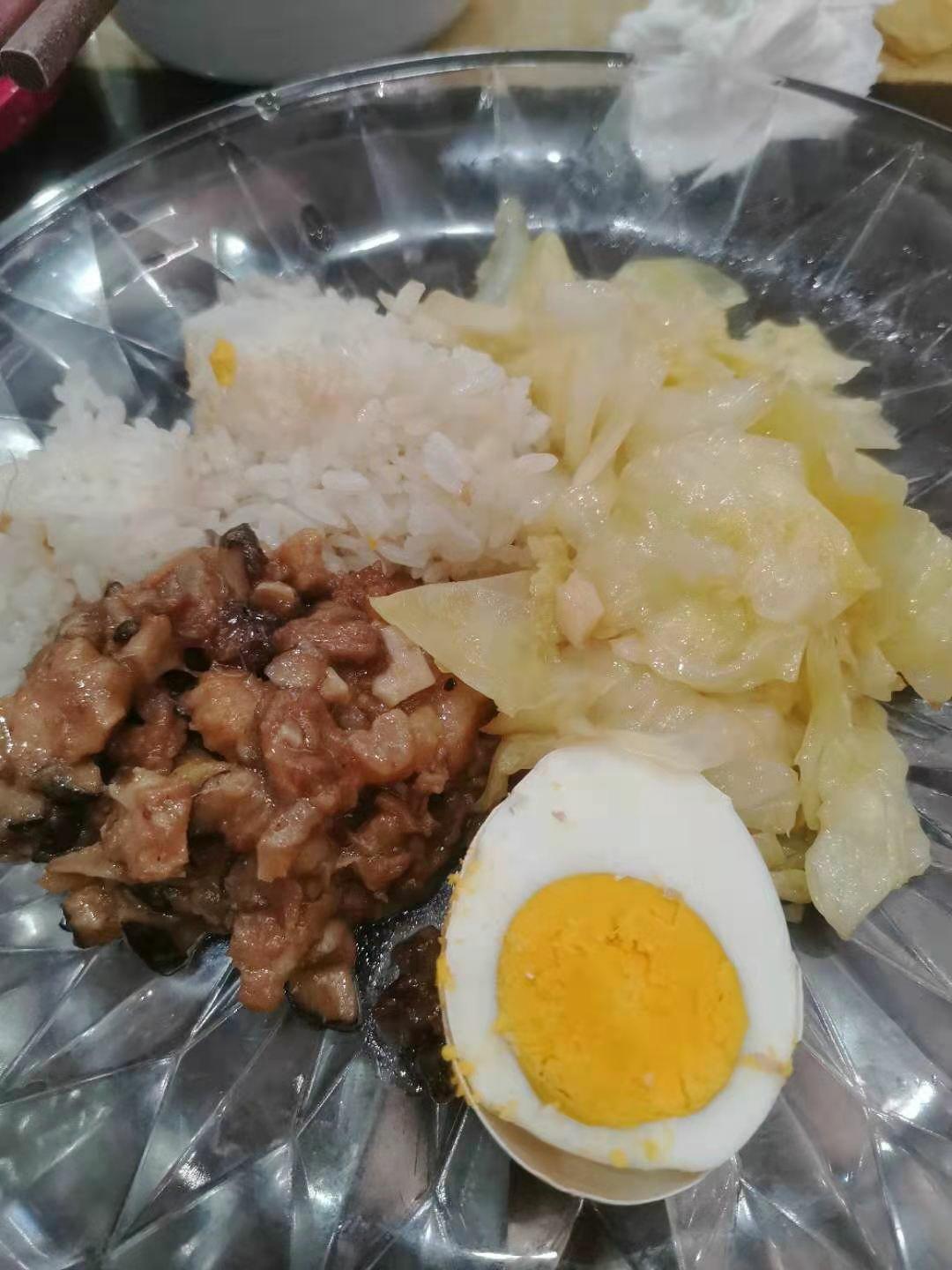 好吃到停不下来的卤肉饭