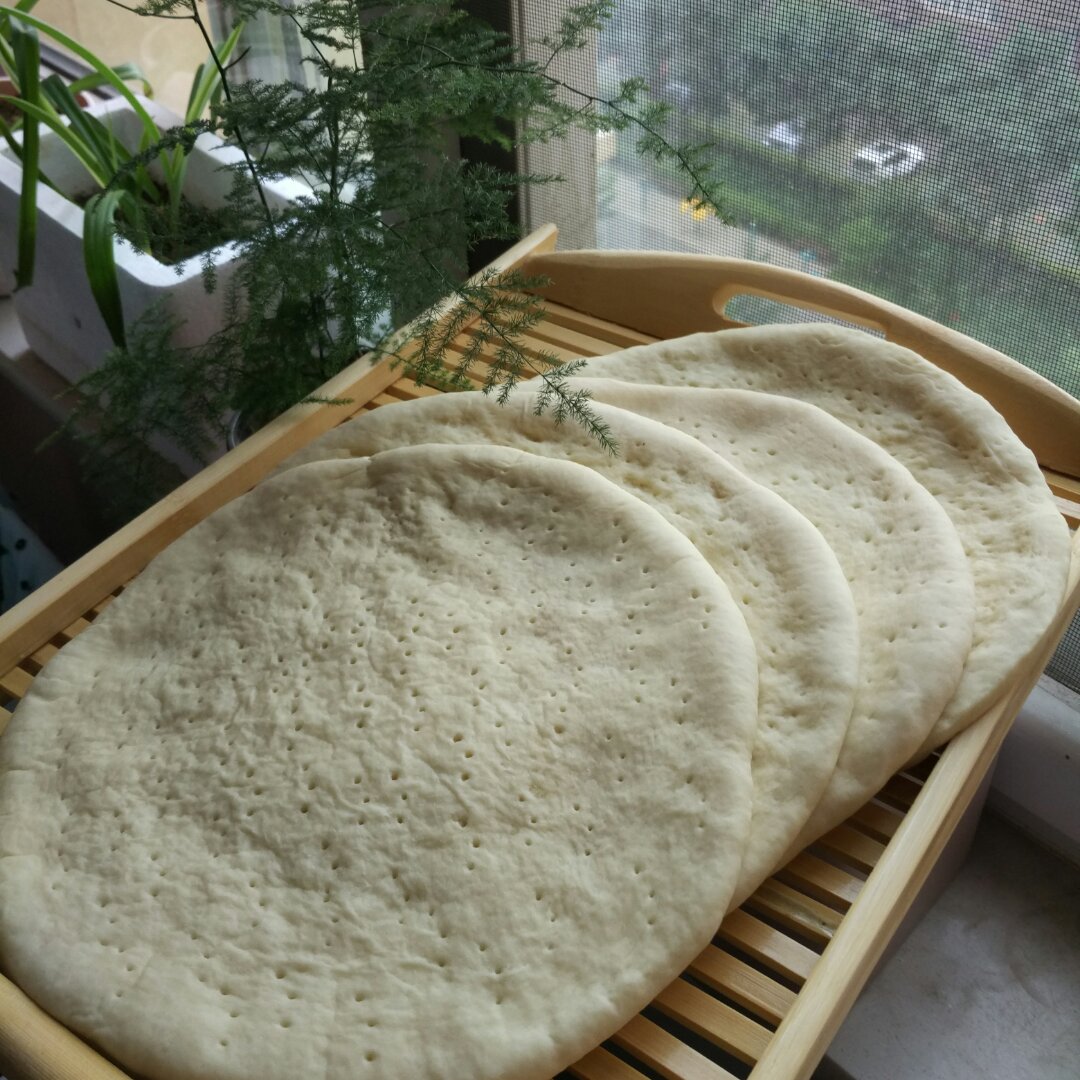八寸披萨饼皮（四个）制作