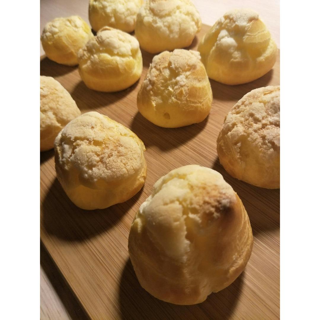 十分美味的酥皮泡芙