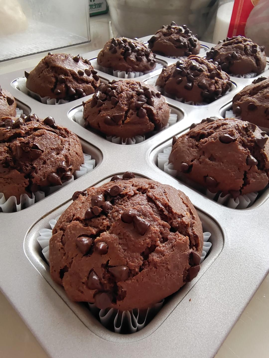 星级酒店的压箱底巧克力麦芬配方，随便搅一下就能做出来