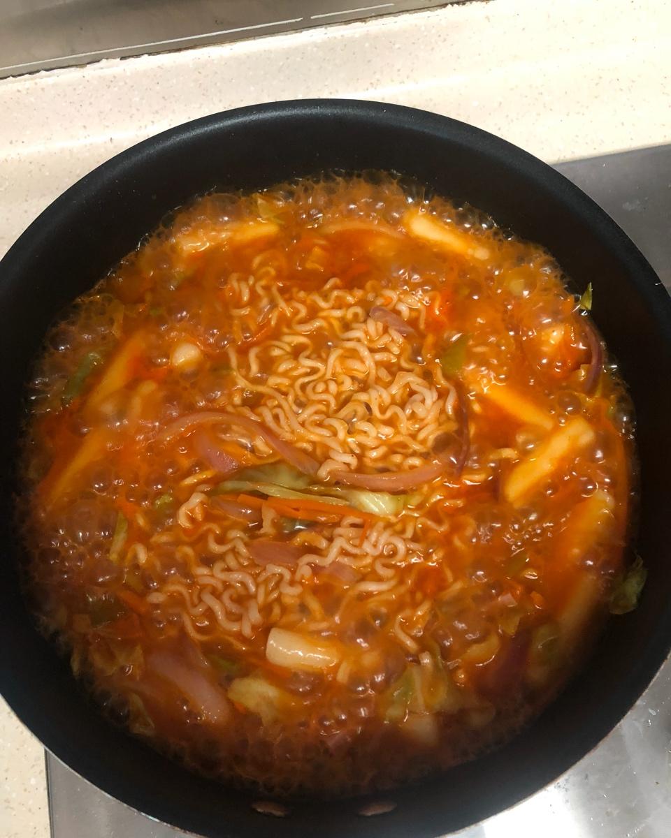 韩式辣炒年糕（or网红芝士套路之芝心年糕）