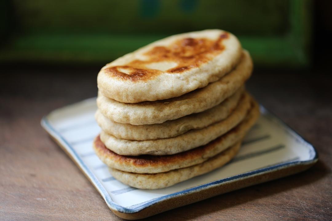 发面牛舌饼