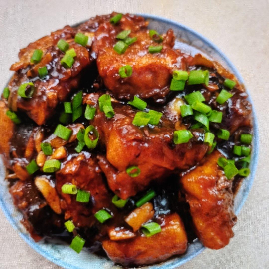 红烧鱼块