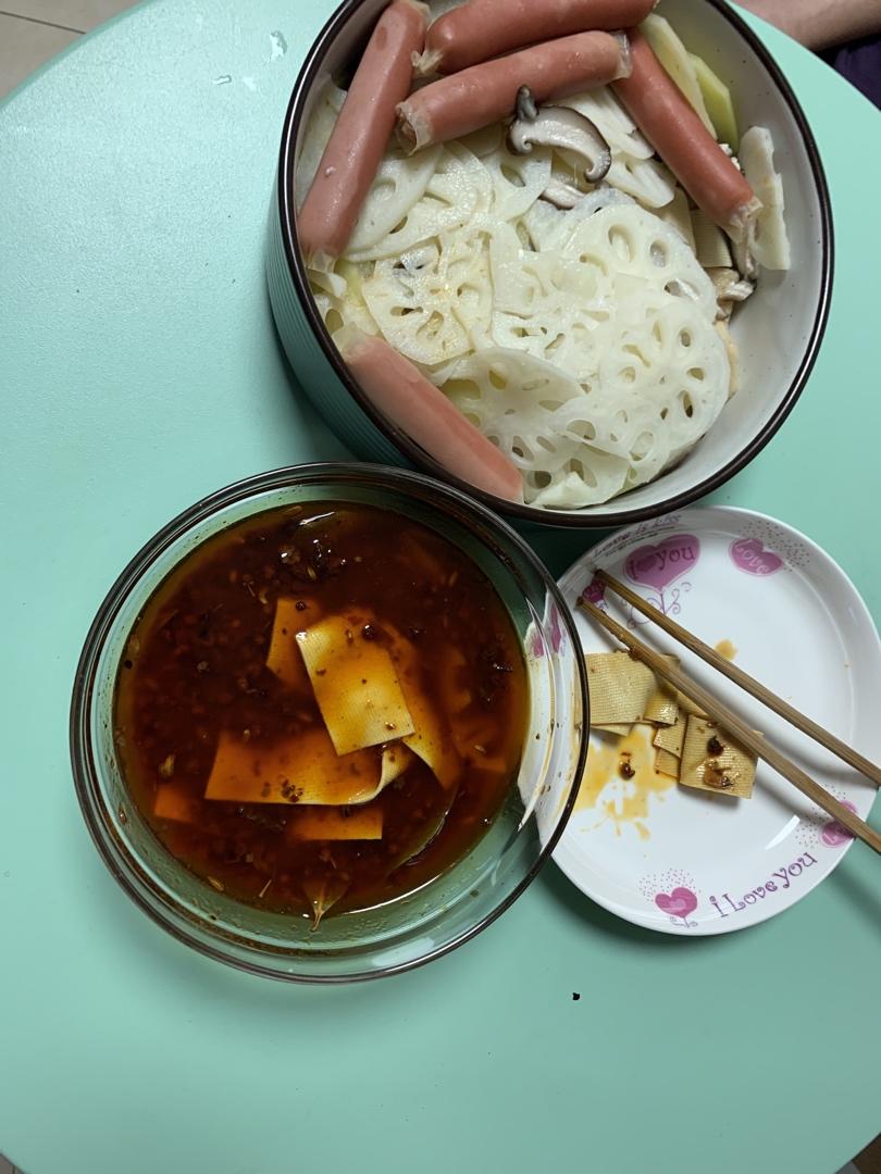 最好吃的冷锅串串~