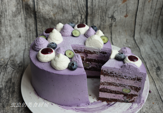 蓝莓奶油巧克力蛋糕