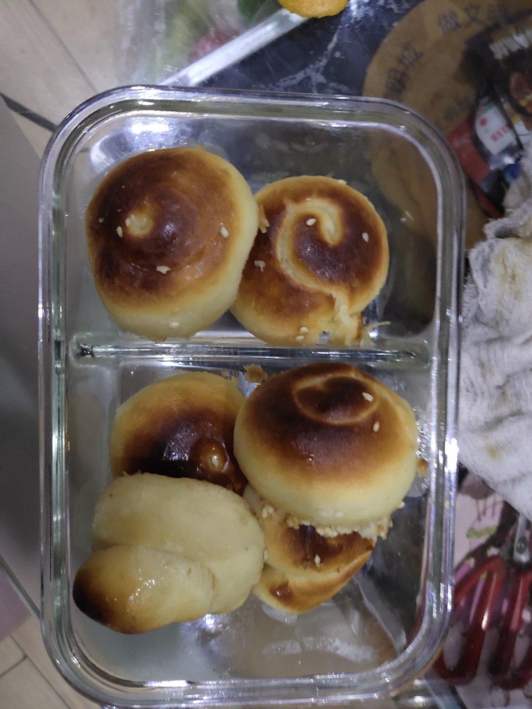 蜂蜜脆底小面包