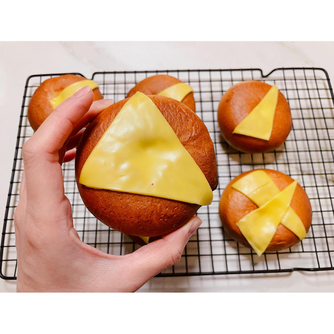 海苔肉松芝士全麦贝果🥯双倍芝士双倍快乐