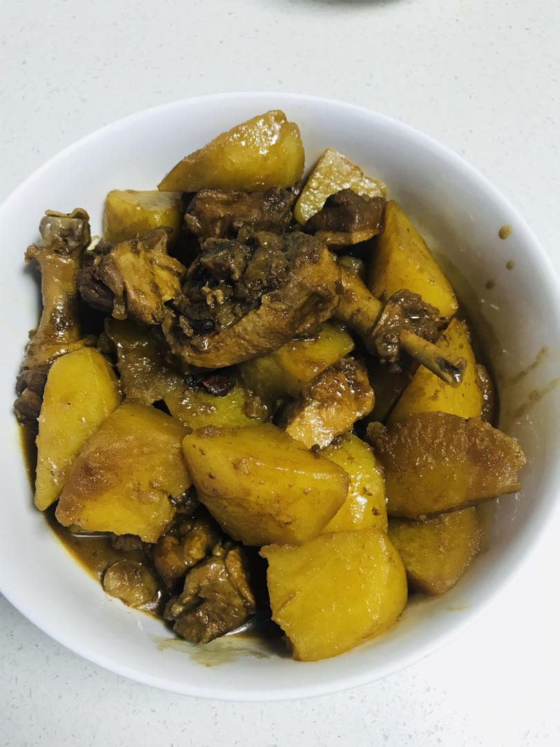 土豆焖鸭