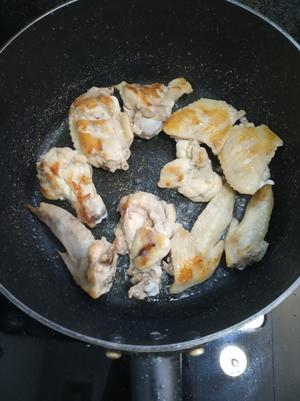 煎蚝油鸡翅的做法 步骤5