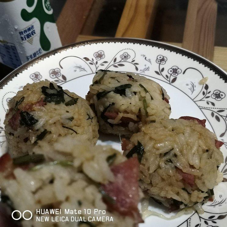 芝士饭团便当配沙拉