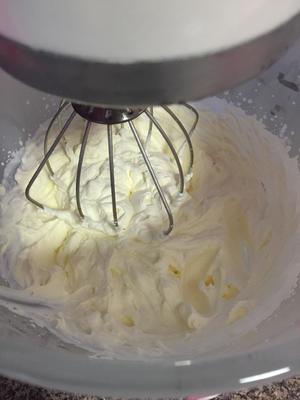 自制纯天然黄油的做法 步骤1