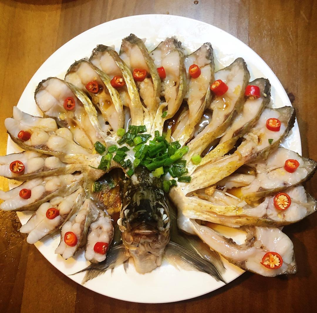 孔雀开屏（清蒸武昌鱼）