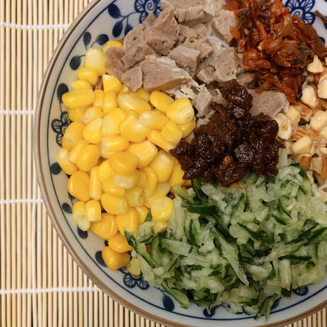 健健康康平平安安顺顺利利拌面