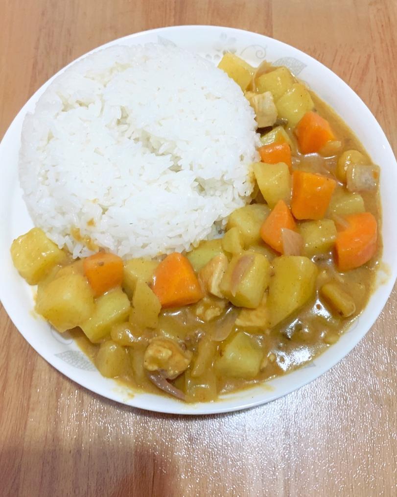 咖喱鸡肉饭