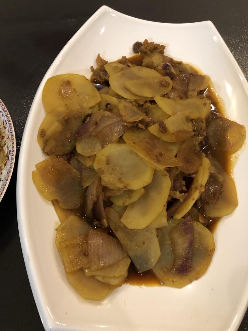 孜然洋葱土豆片
