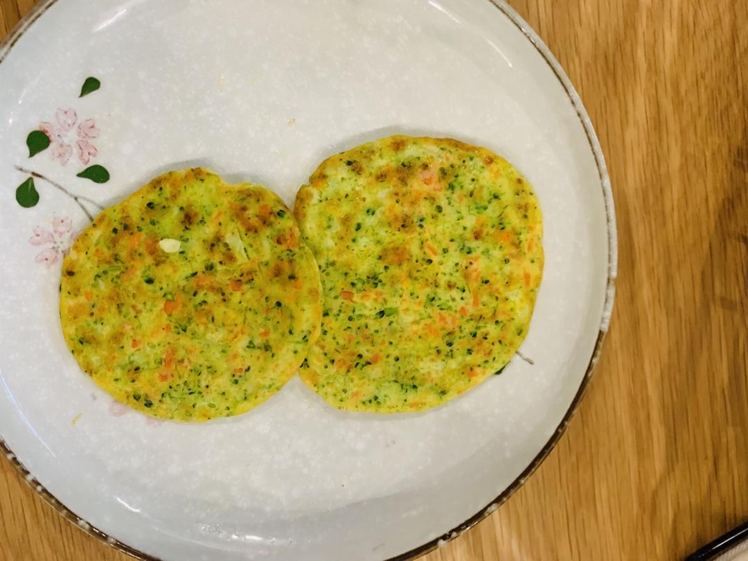 西兰花鸡蛋饼（宝宝辅食）