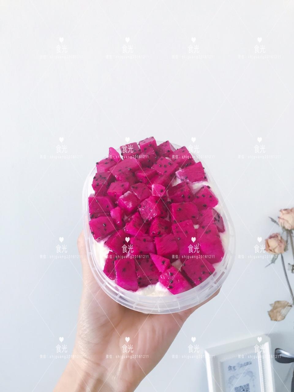 水果盒子蛋糕
