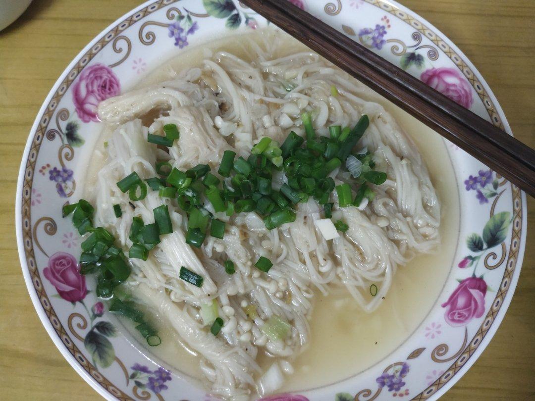 一口上瘾的蒜蓉金针菇