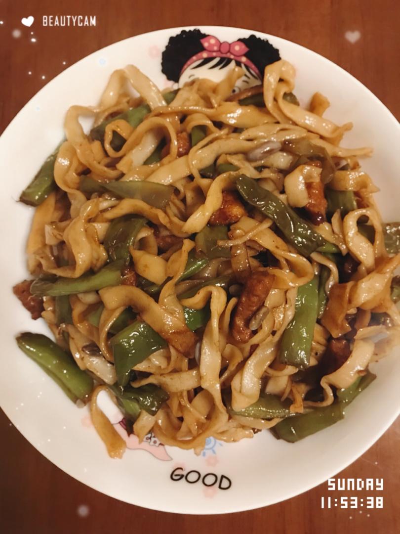 豆角焖面