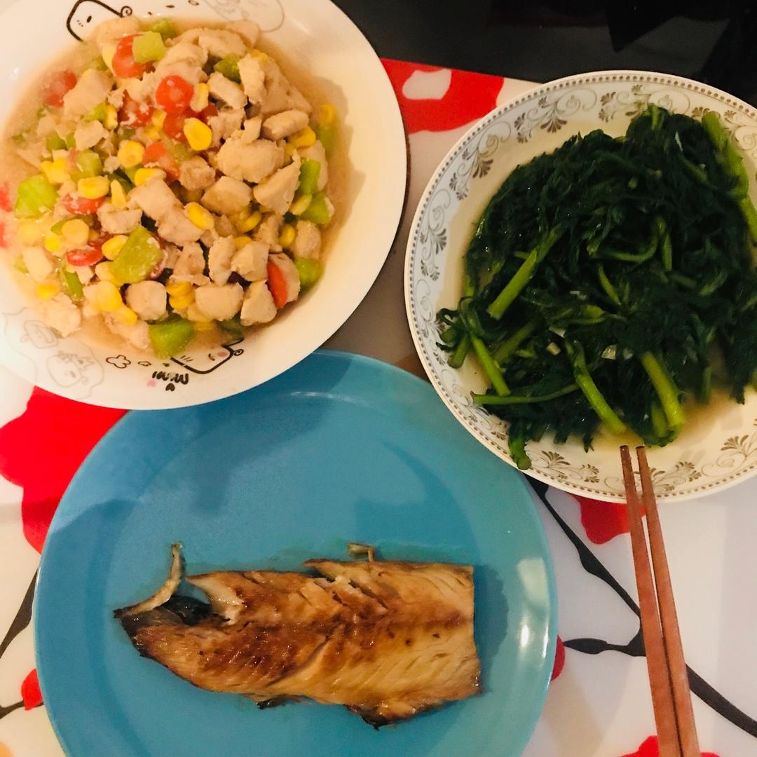 胡萝卜黄瓜鸡胸肉
