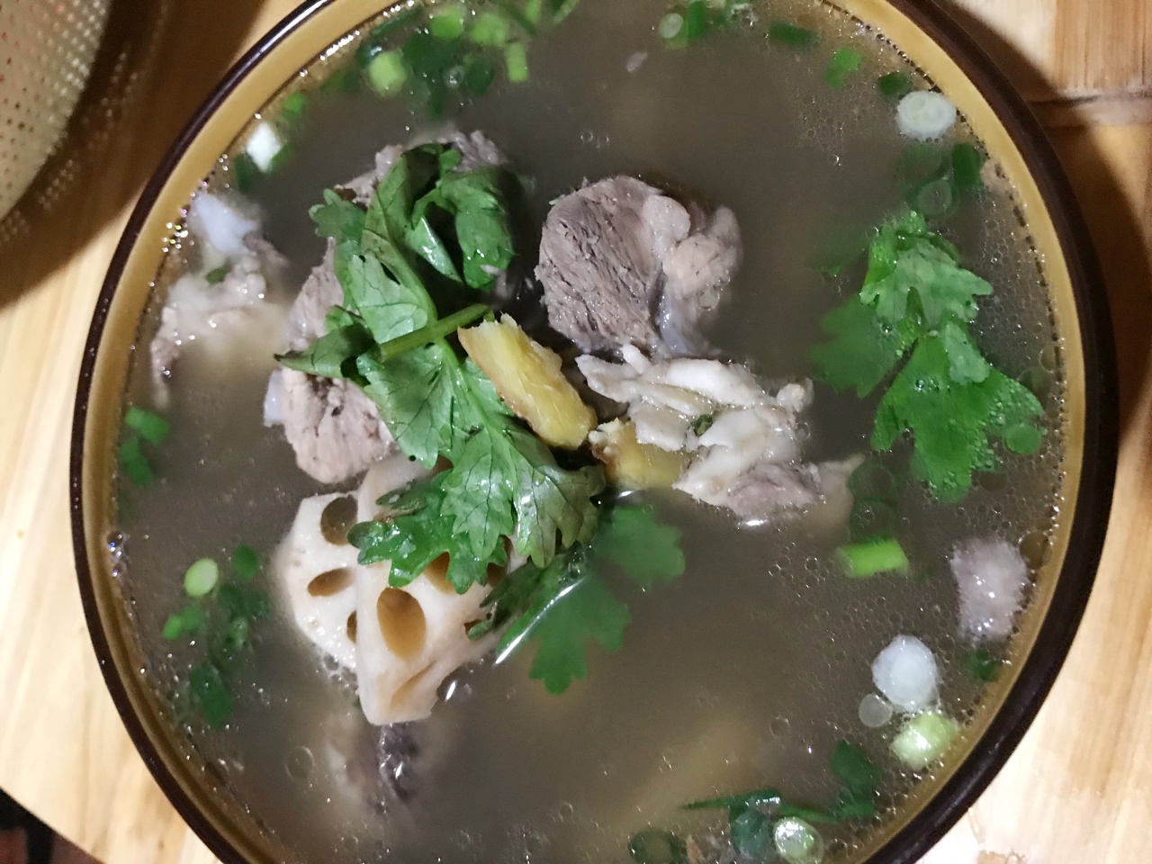 排骨炖绿豆藕汤