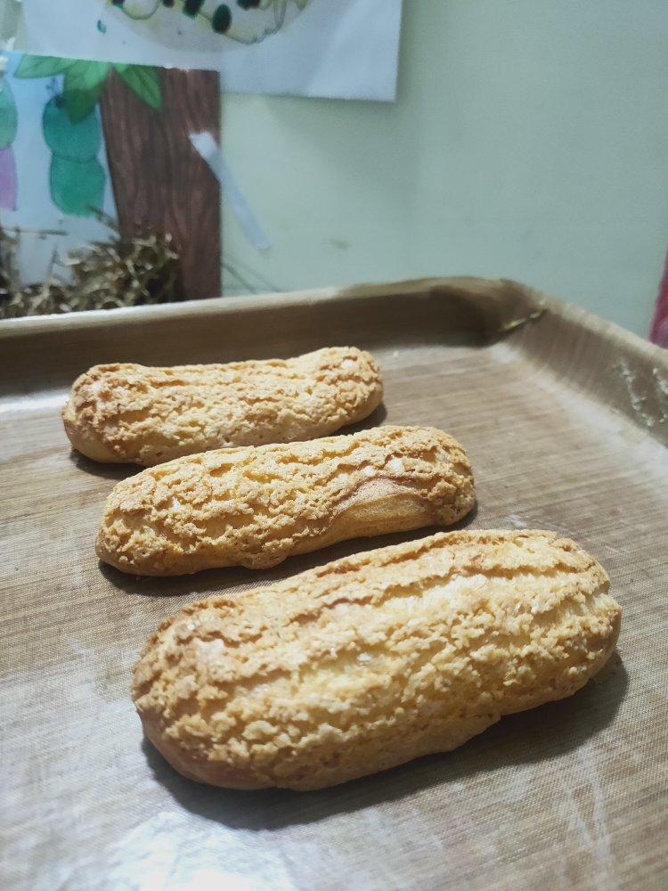 外皮酥脆、不易软塌|法棒脆皮泡芙