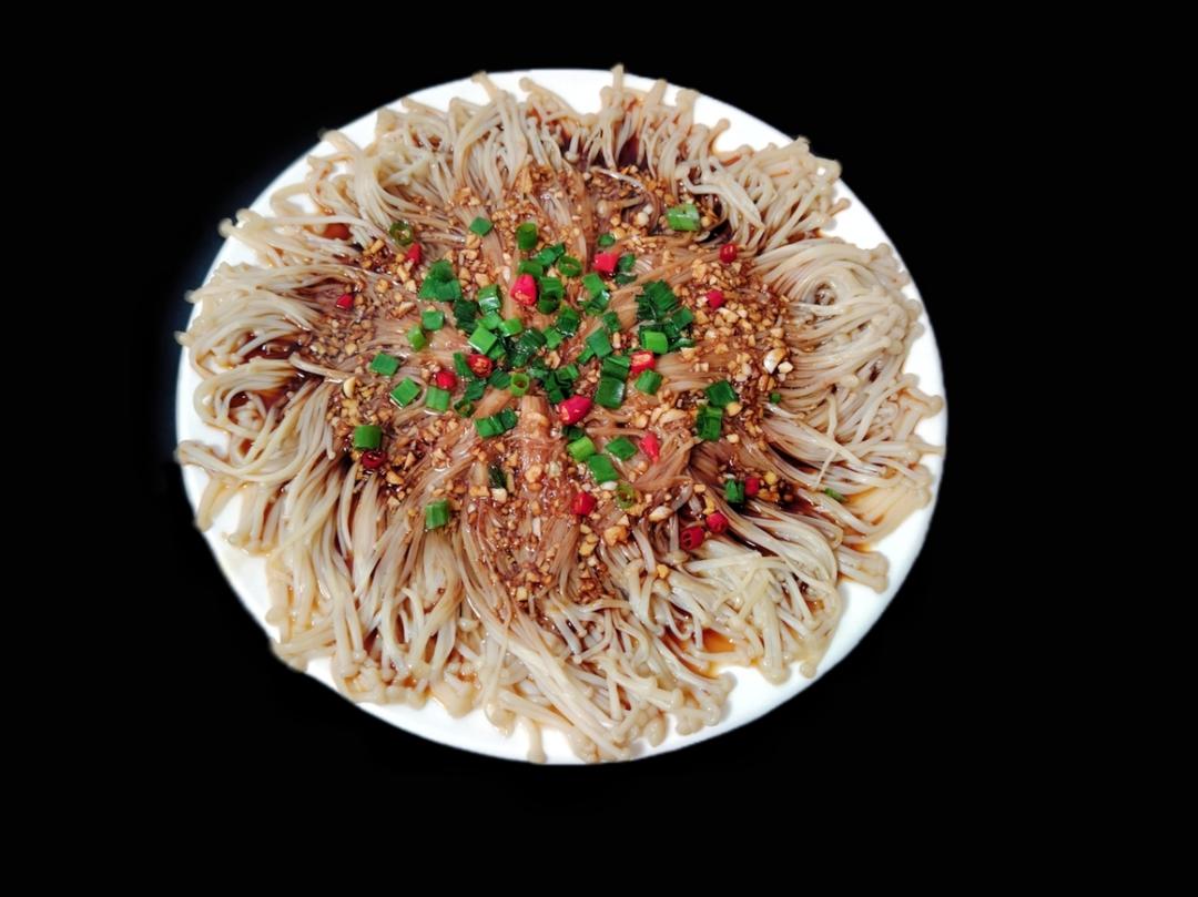 好吃到爆的凉拌金针菇