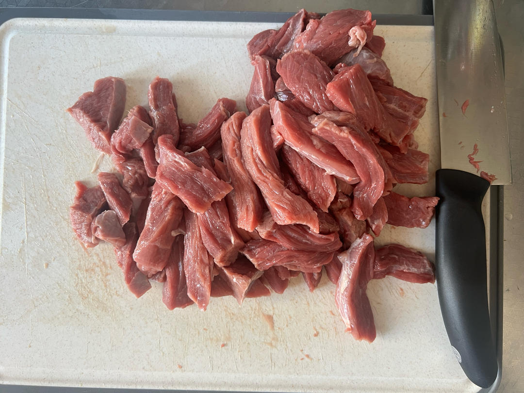 自制牛肉干（贼好吃还简单）